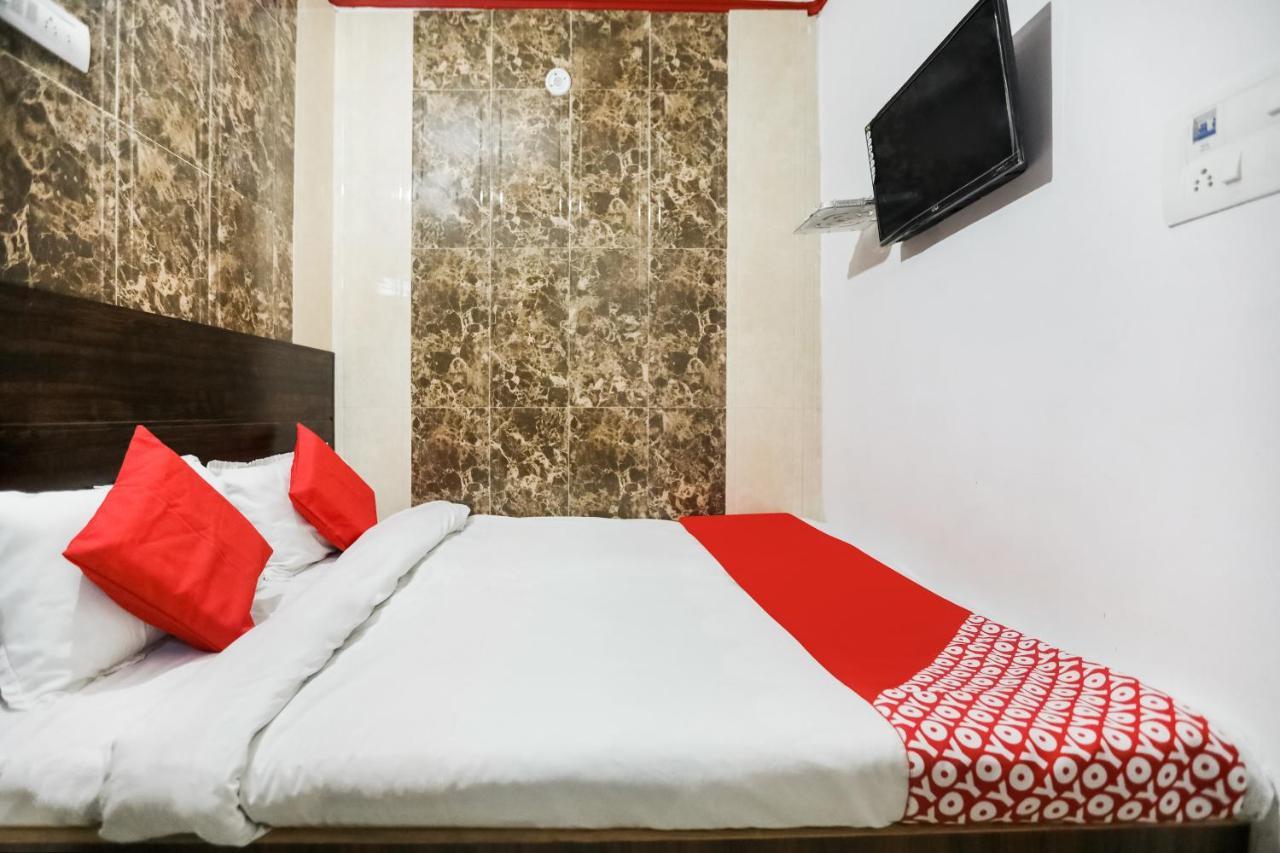 Oyo 69534 Hotel Nanda Tower Hanumāngarh Kültér fotó