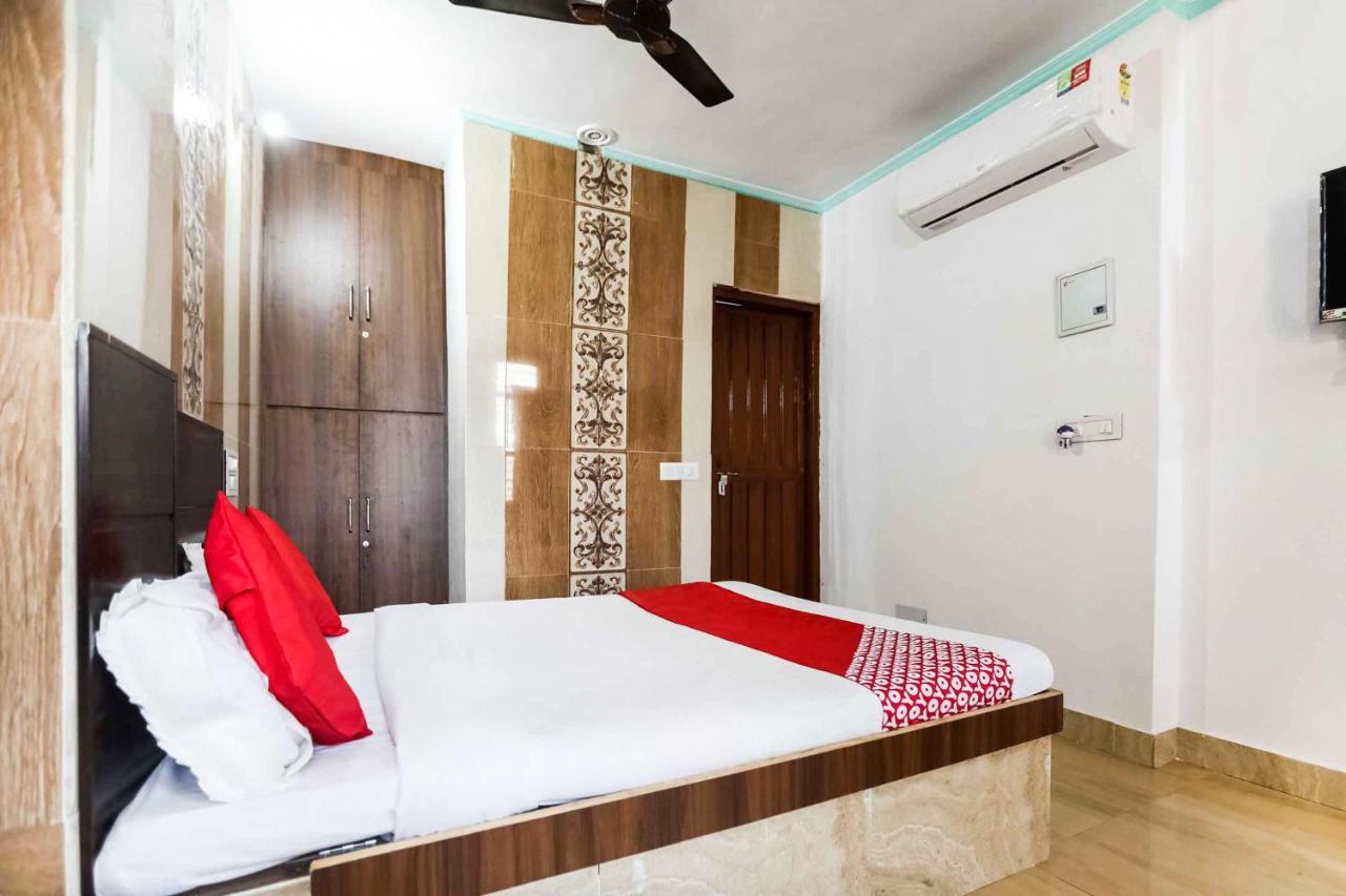 Oyo 69534 Hotel Nanda Tower Hanumāngarh Kültér fotó