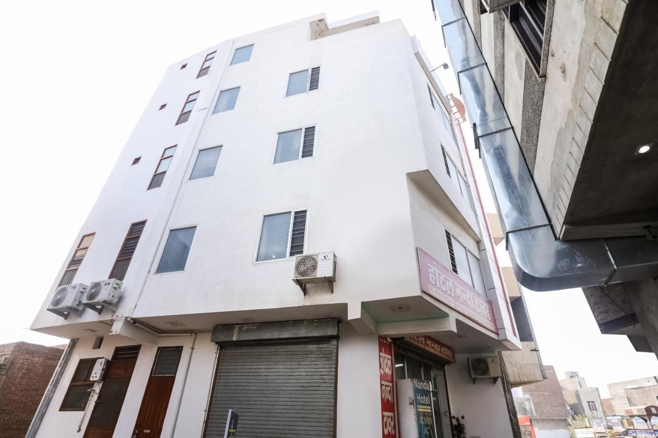 Oyo 69534 Hotel Nanda Tower Hanumāngarh Kültér fotó