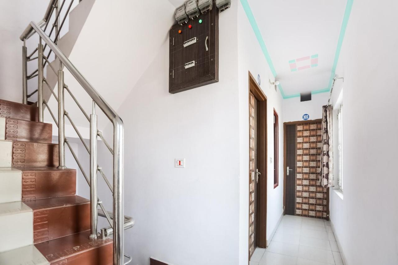 Oyo 69534 Hotel Nanda Tower Hanumāngarh Kültér fotó